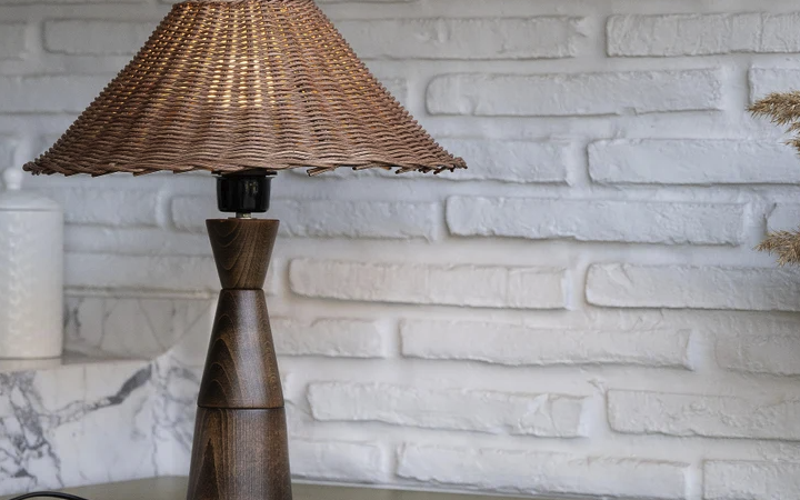 Lampe de table en laiton vintage et lin naturel pour ma chambre