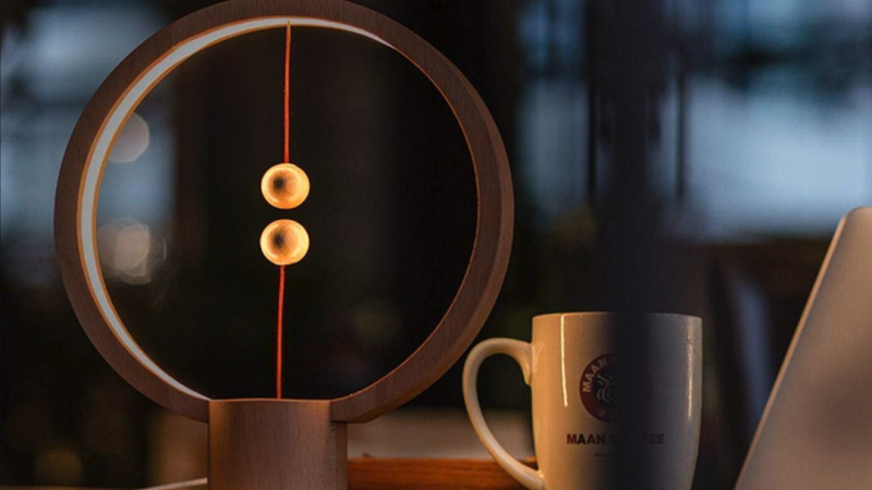 Lampe de table magnétique en forme de haricot rond