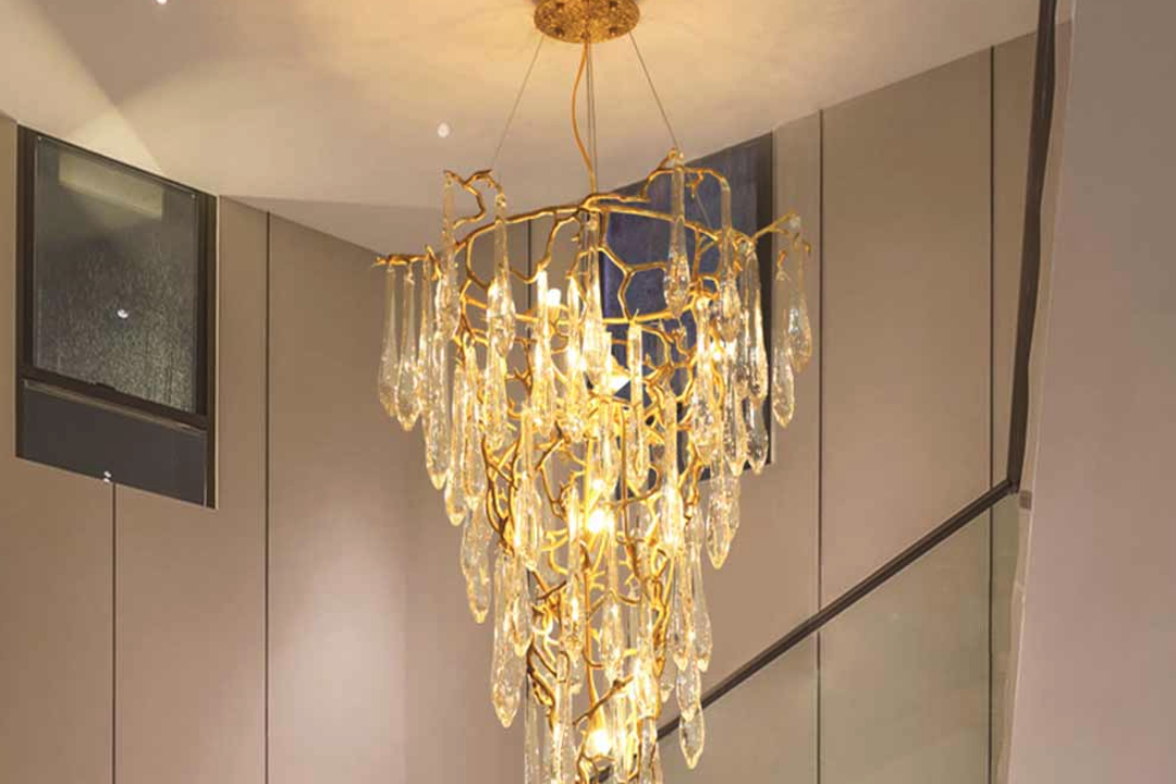 Luminaire de luxe: Lustre champagne en cristal de branche