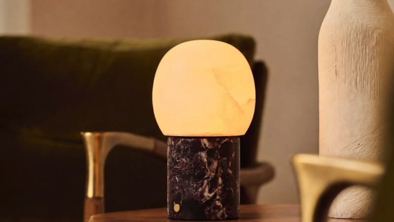 Lampe de table dimmable 3 modes avec finition albâtre élégante